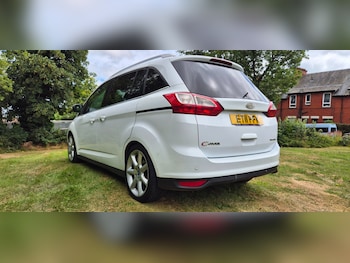 Used Ford Grand C-Max 2011 for sale - 79309199: Photo
