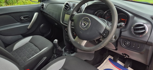Used Dacia Sandero Stepway 2016 for sale - 76218727: Photo 11