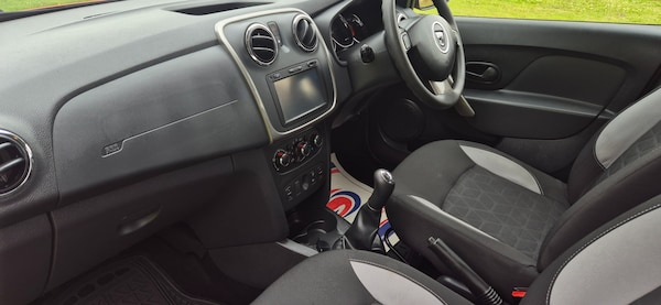 Used Dacia Sandero Stepway 2016 for sale - 76218727: Photo 13