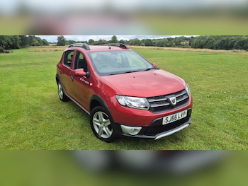 Used Dacia Sandero Stepway 2016 for sale - 76218727: Photo 4