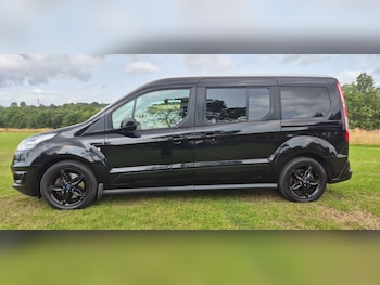 Used Ford Grand Tourneo Connect 2016 for sale - 75525139: Photo
