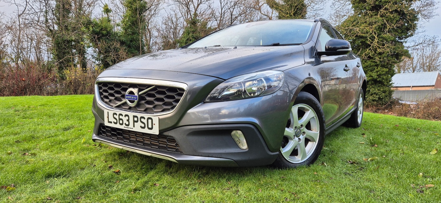 Used Volvo V40 2013 for sale - 77002056: Photo 4