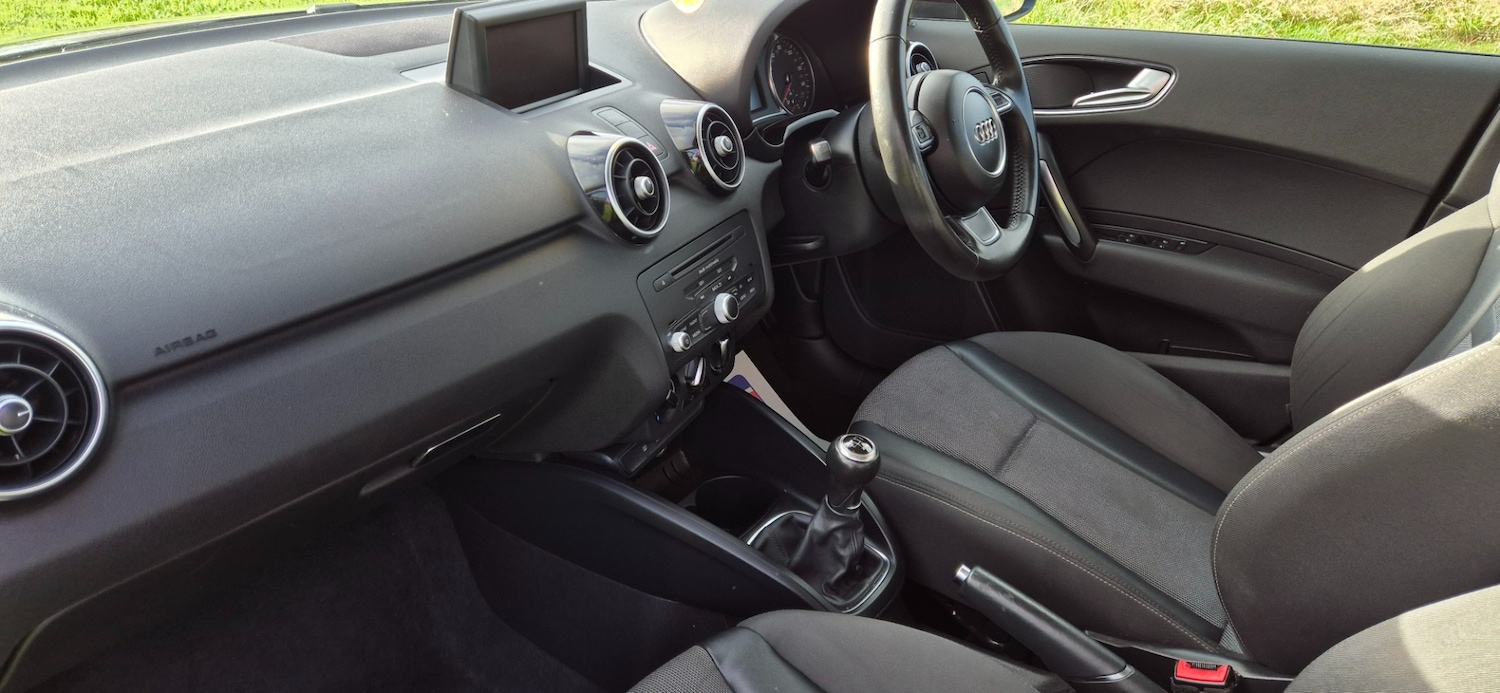 Used Audi A1 2014 for sale - 76638777: Photo 13