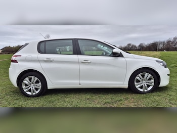 Used Peugeot 308 2014 for sale - 78521455: Photo