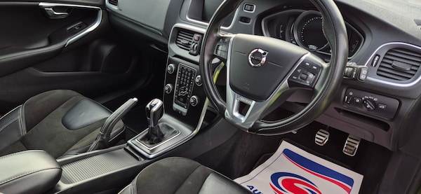 Used Volvo V40 2016 for sale - 76218715: Photo 11