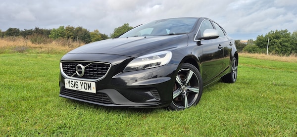 Used Volvo V40 2016 for sale - 76218715: Photo 1
