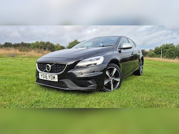 2016 (16) - D4 [190] R DESIGN 5dr