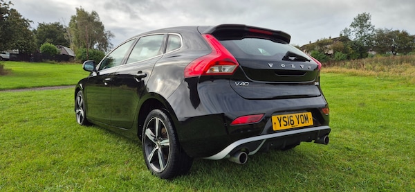 Used Volvo V40 2016 for sale - 76218715: Photo 3