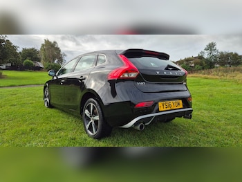 Used Volvo V40 2016 for sale - 76218715: Photo 3