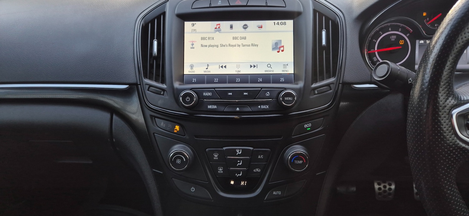 Used Vauxhall Insignia 2013 for sale - 76763359: Photo 17