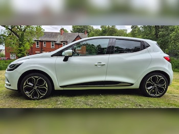 Used Renault Clio 2019 for sale - 79431819: Photo