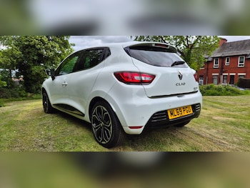 Used Renault Clio 2019 for sale - 79431819: Photo