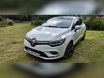 Used Renault Clio 2019 for sale - 79431819: Photo