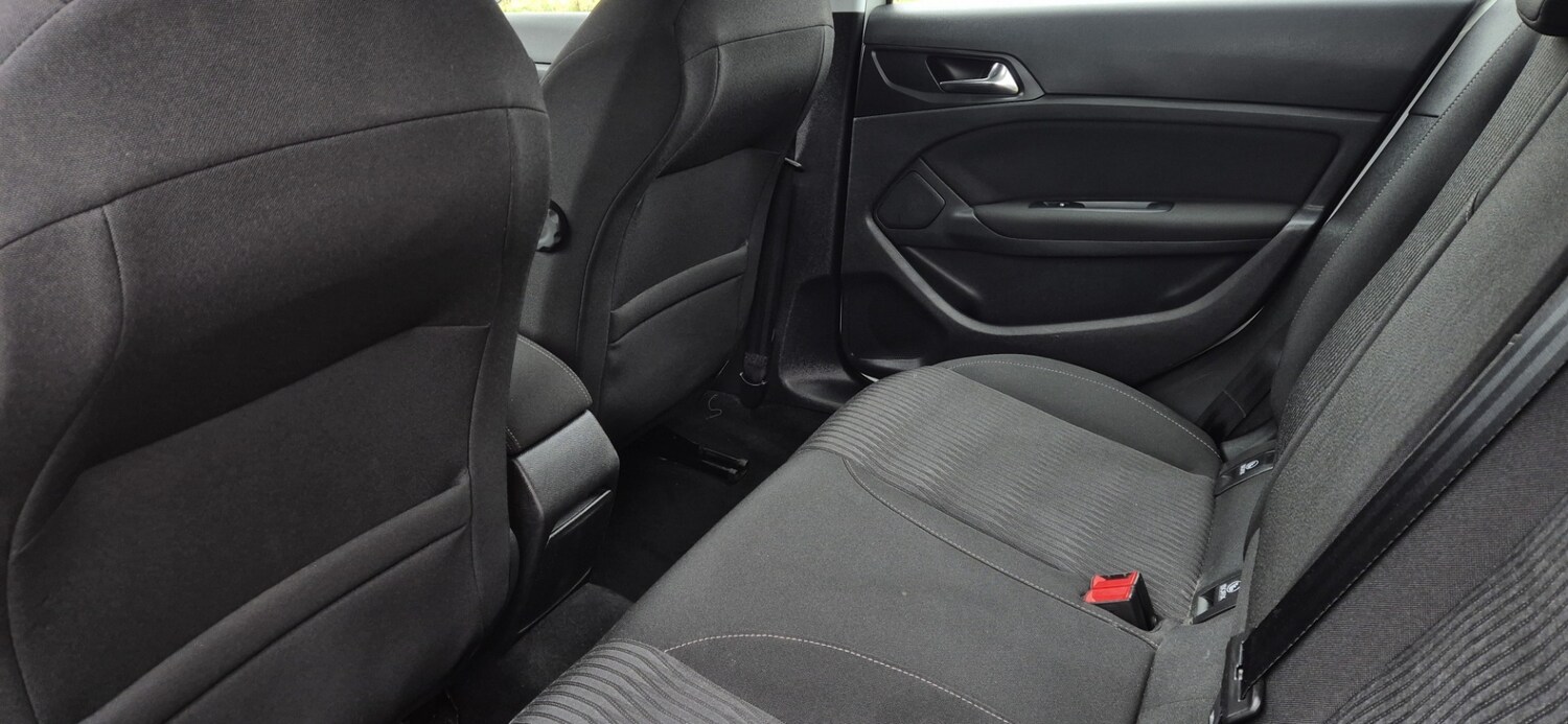 Used Peugeot 308 2014 for sale - 77991988: Photo 13