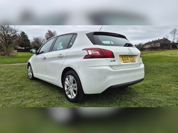 Used Peugeot 308 2014 for sale - 77991988: Photo