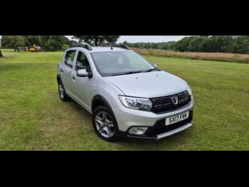 Used Dacia Sandero Stepway 2017 for sale - 75380707: Photo
