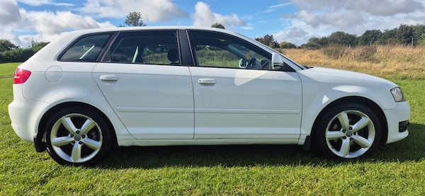 Used Audi A3 2009 for sale - 76064582: Photo 2