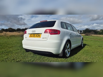 Used Audi A3 2009 for sale - 76064582: Photo 3