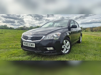 Used Kia Ceed 2010 for sale - 78523675: Photo