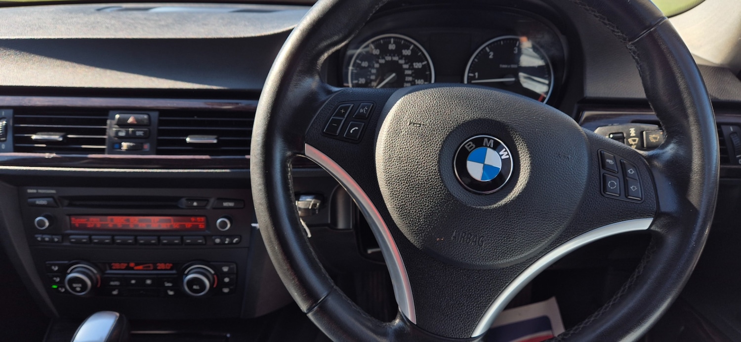 Used BMW 3 Series 2010 for sale - 77003048: Photo 14