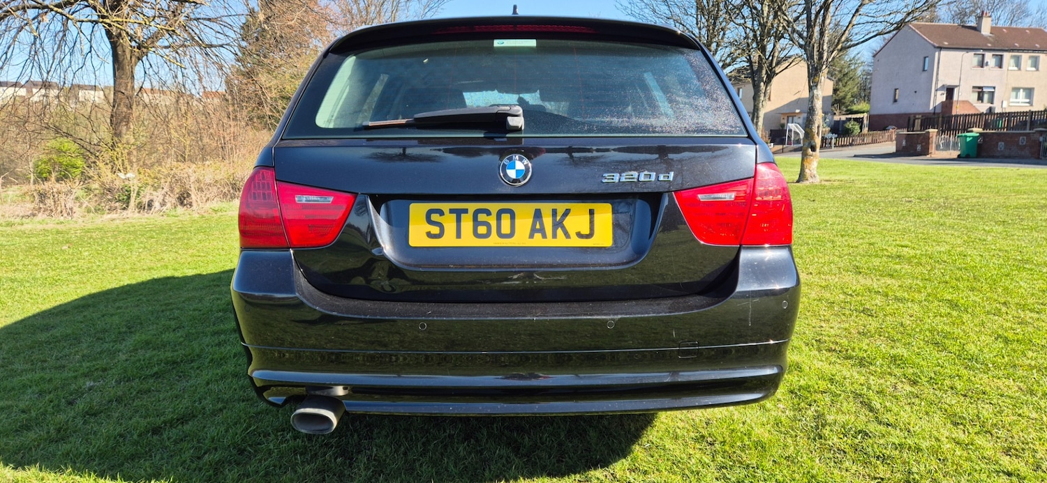 Used BMW 3 Series 2010 for sale - 77003048: Photo 9