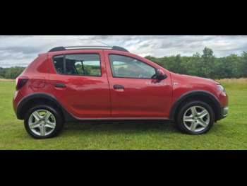 Used Dacia Sandero Stepway 2016 for sale - 75380911: Photo