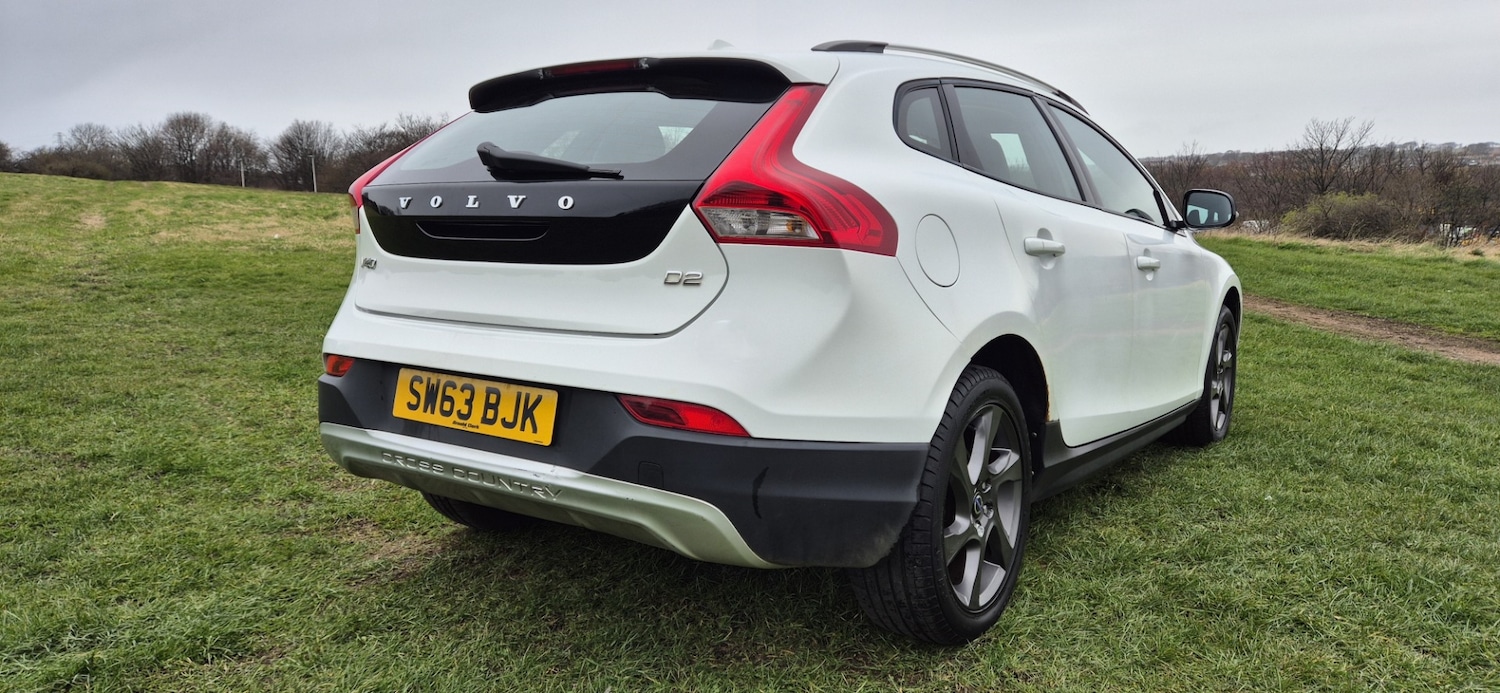 Used Volvo V40 2013 for sale - 78011386: Photo 7