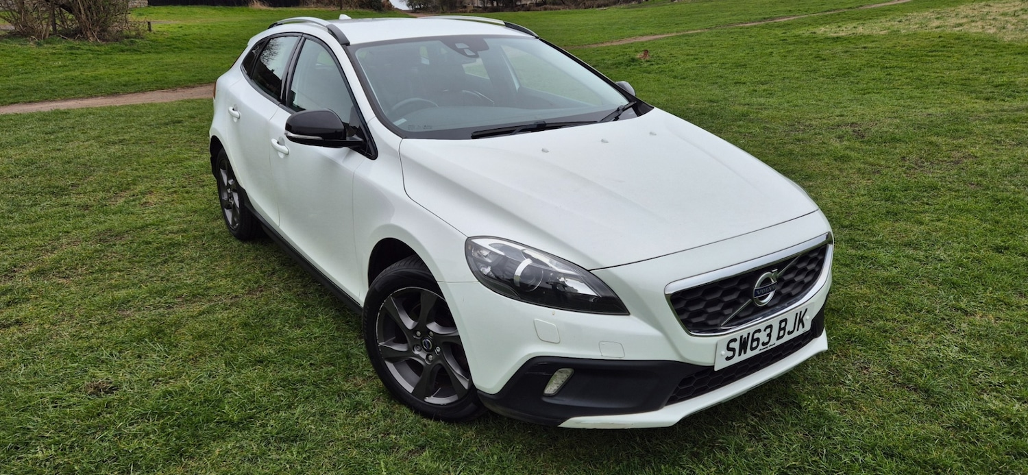 Used Volvo V40 2013 for sale - 78011386: Photo 8