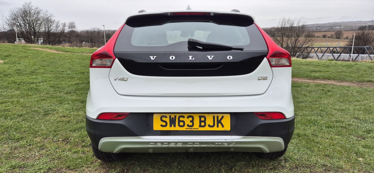 Used Volvo V40 2013 for sale - 78011386: Photo 9