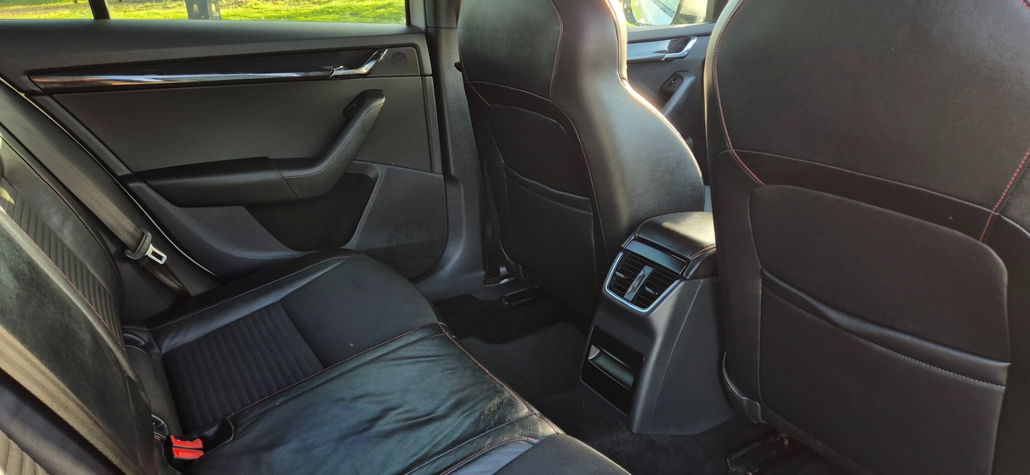 Used Skoda Octavia 2013 for sale - 76638986: Photo 14