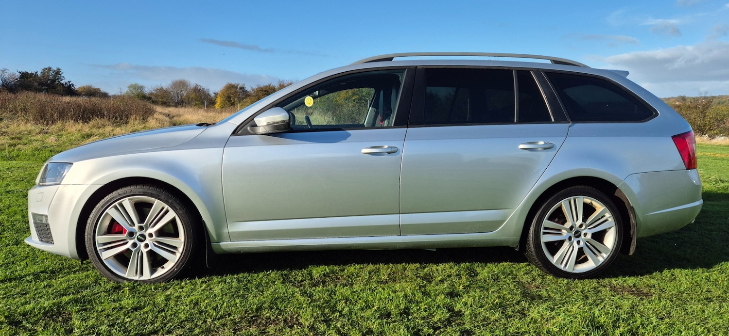 Used Skoda Octavia 2013 for sale - 77159638: Photo 2