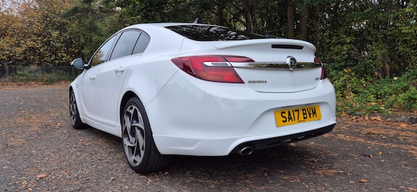 Used Vauxhall Insignia 2017 for sale - 76273051: Photo 3
