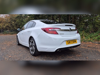Used Vauxhall Insignia 2017 for sale - 76273051: Photo