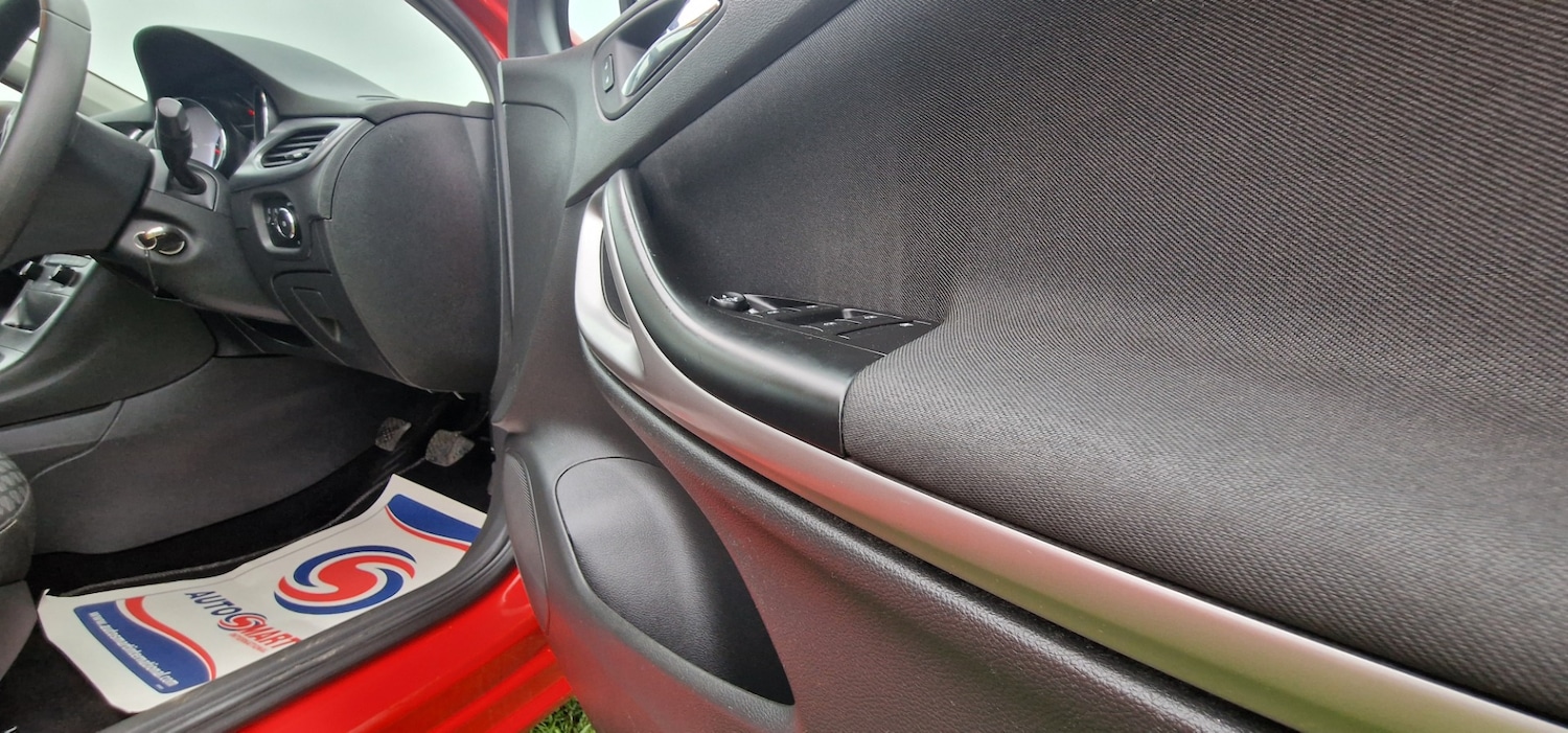 Used Vauxhall Astra 2017 for sale - 77303449: Photo 17