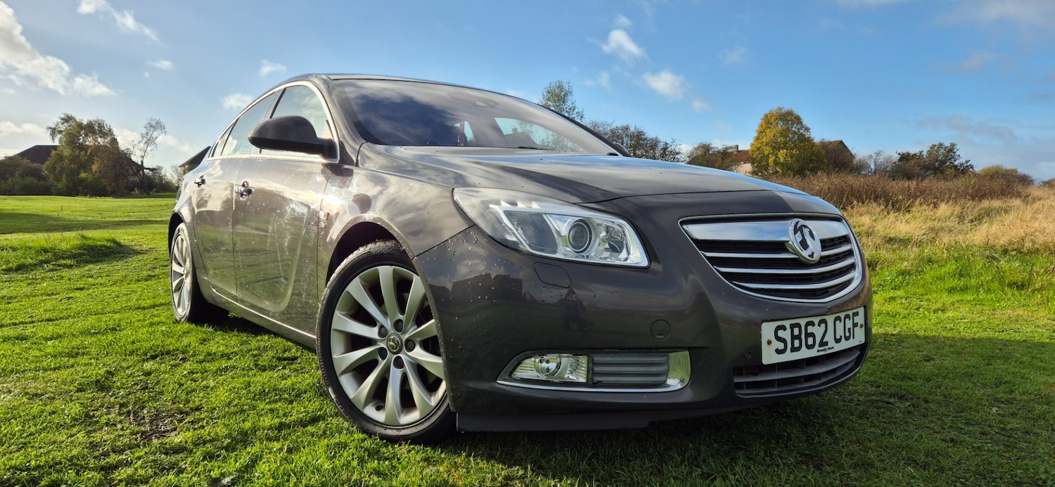 Used Vauxhall Insignia 2013 for sale - 76637705: Photo 1