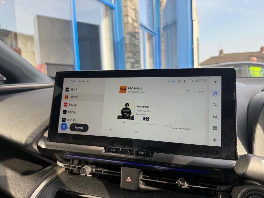 Used Toyota C-HR 2024 for sale - 77963210: Photo 11