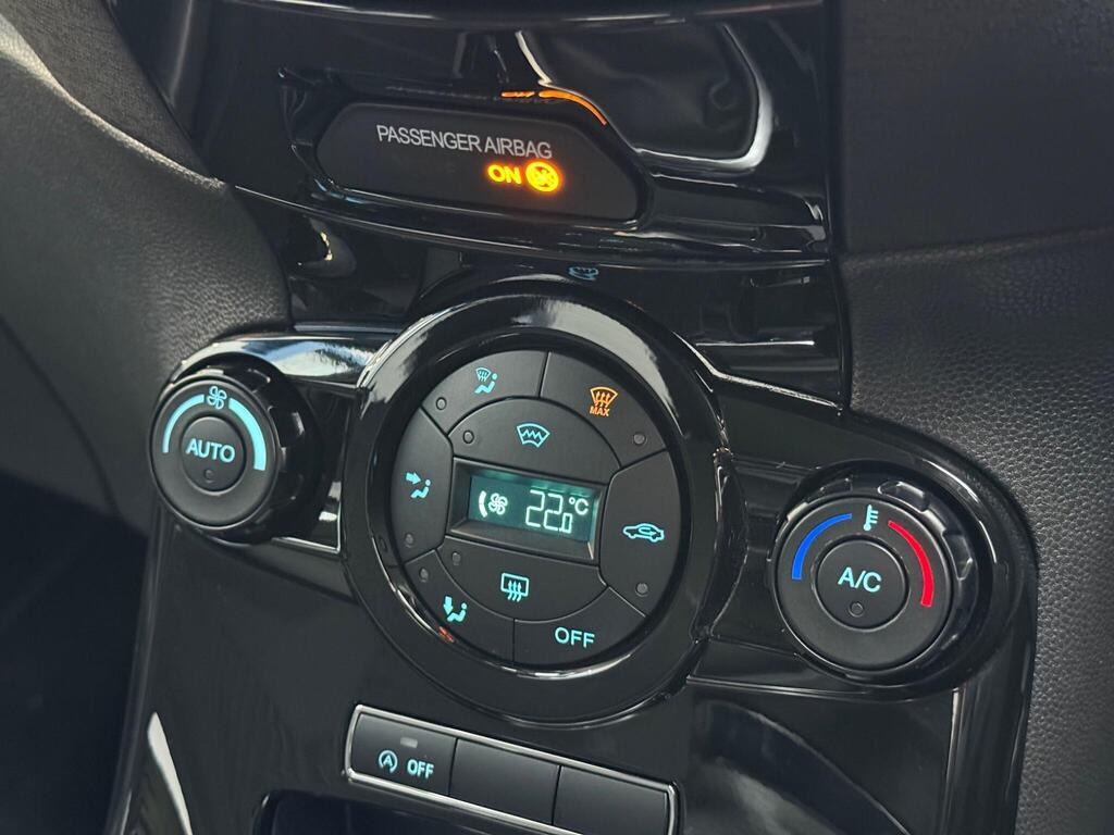 Used Ford Fiesta 2013 for sale - 77446218: Photo 21