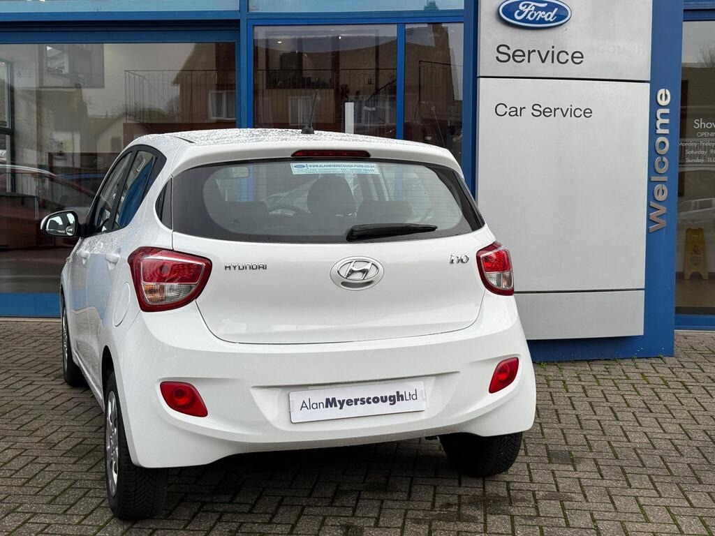 Used Hyundai i10 2016 for sale - 76554191: Photo 6