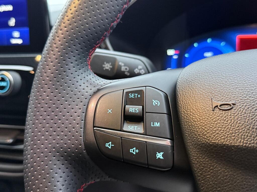 Used Ford Kuga 2022 for sale - 76553737: Photo 19