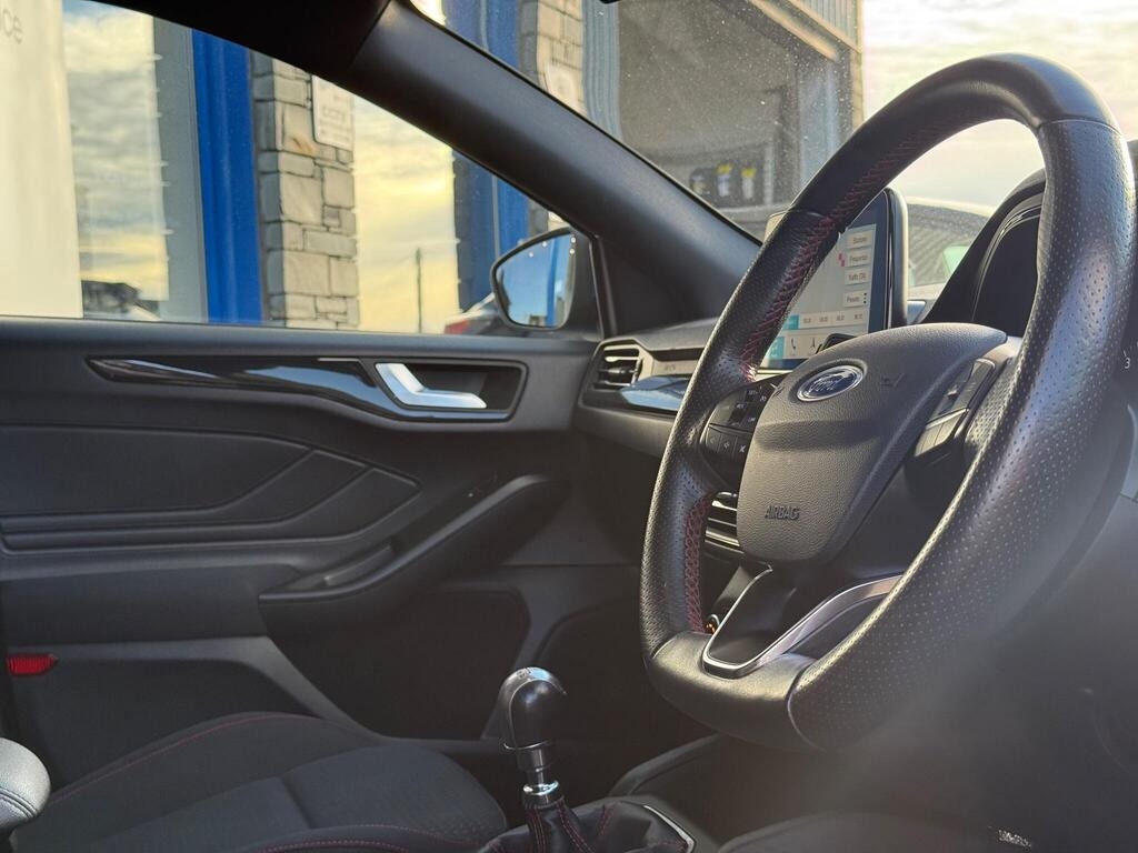 Used Ford Focus 2018 for sale - 76352291: Photo 14