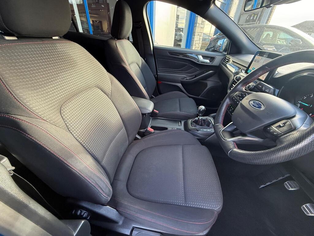 Used Ford Focus 2018 for sale - 76352291: Photo 15