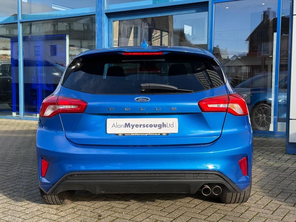 Used Ford Focus 2018 for sale - 76352291: Photo 4