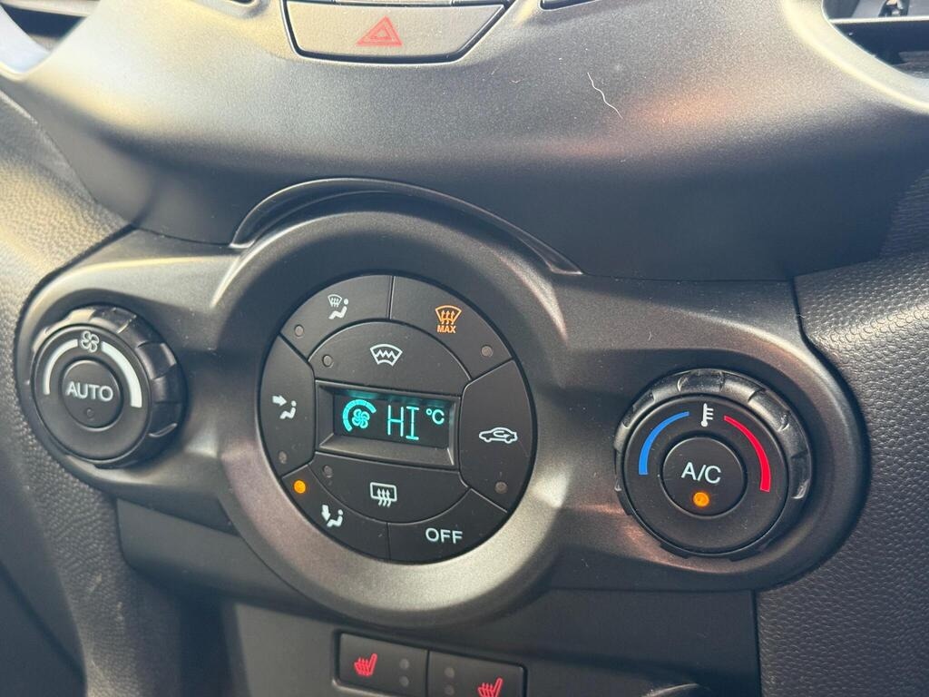 Used Ford Ecosport 2017 for sale - 76352307: Photo 14