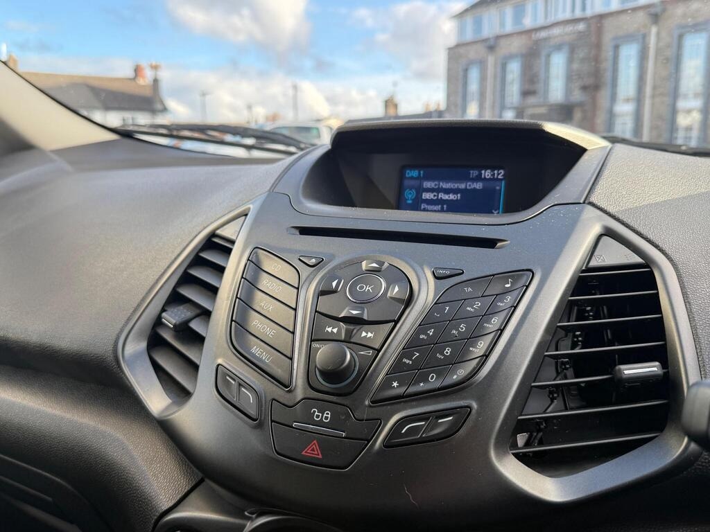 Used Ford Ecosport 2017 for sale - 76352307: Photo 6