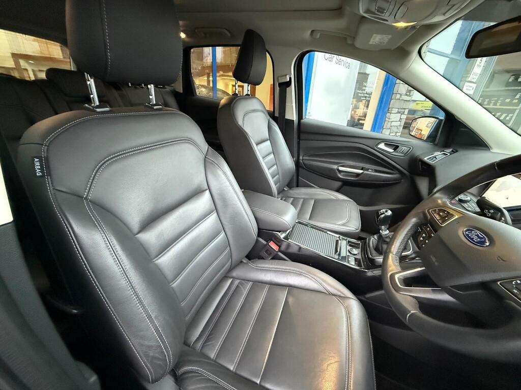 Used Ford Kuga 2017 for sale - 76576845: Photo 22