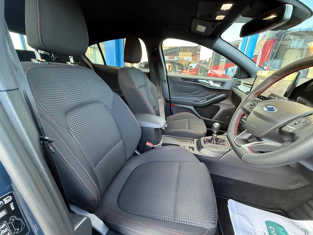 Used Ford Focus 2022 for sale - 77872200: Photo 5