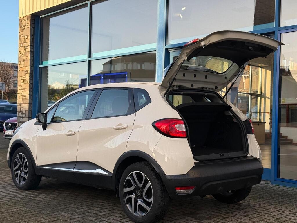 Used Renault Captur 2015 for sale - 77210064: Photo 11