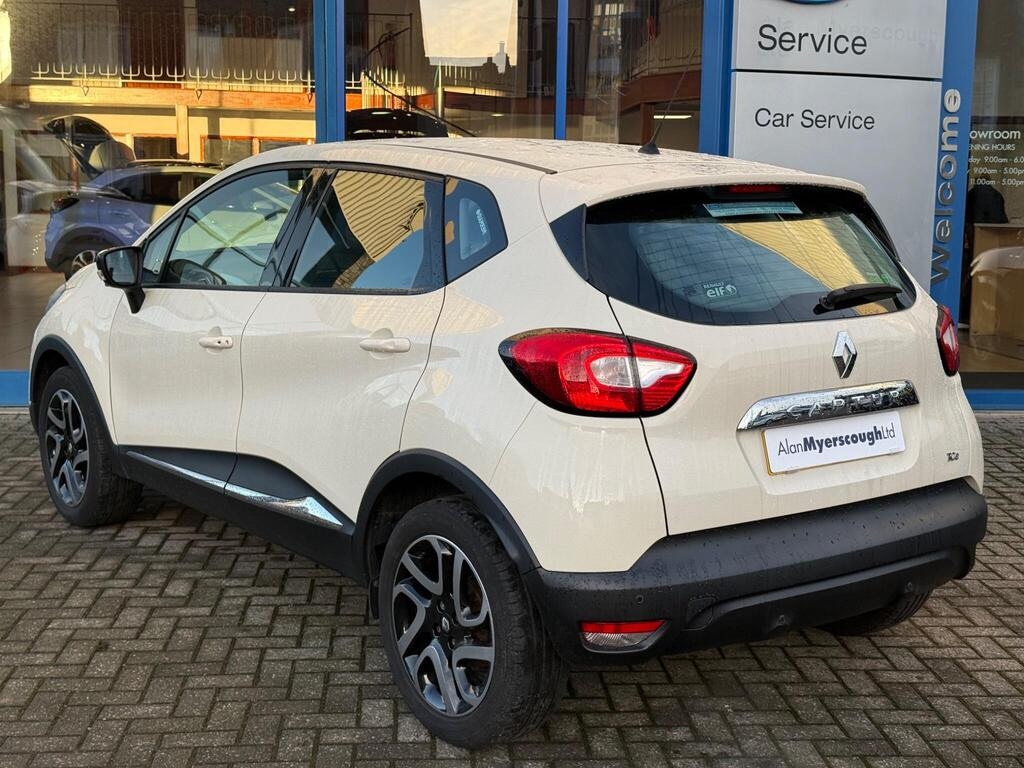 Used Renault Captur 2015 for sale - 77210064: Photo 4
