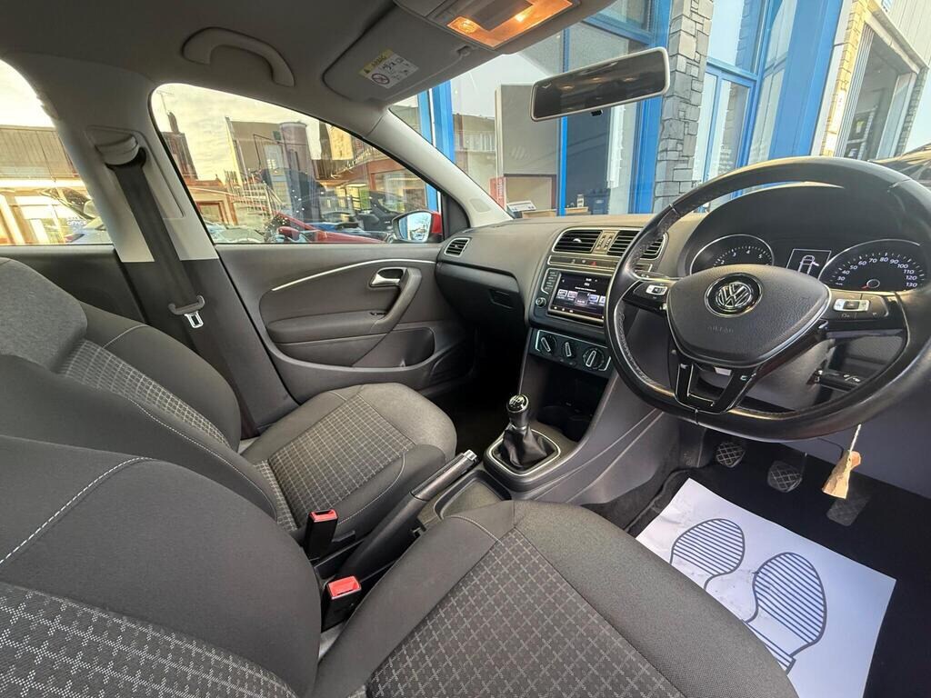Used Volkswagen Polo 2015 for sale - 77210724: Photo 22