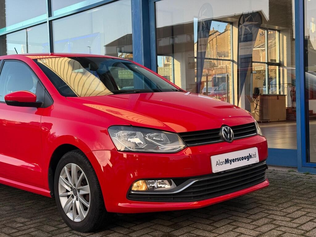 Used Volkswagen Polo 2015 for sale - 77210724: Photo 3
